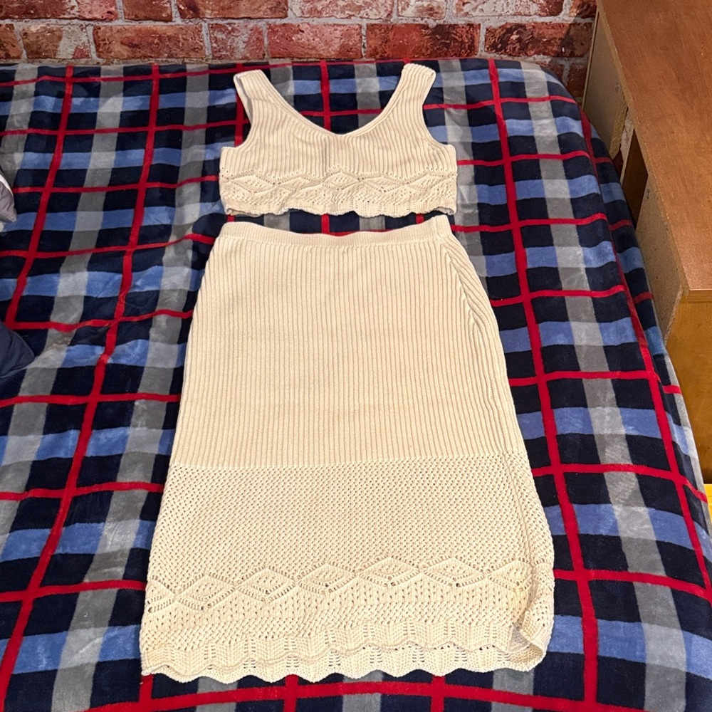 House of Harlow Elegant Cream Knit Two-Piece Dress